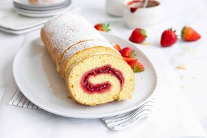 Soft Strawberry Cake Roll Recipe