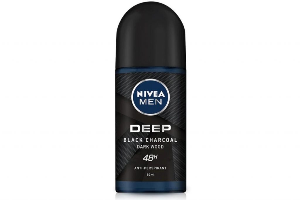 NIVEA Men Deep Black Charcoal Deodorant Roll On