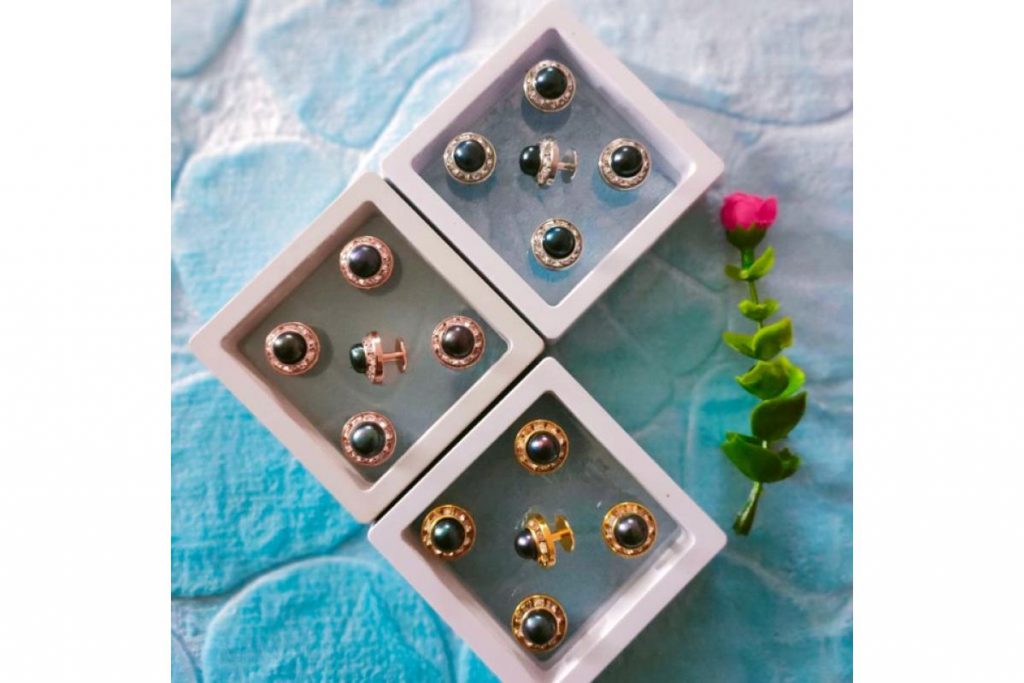 Freshwater Pearl Buttons